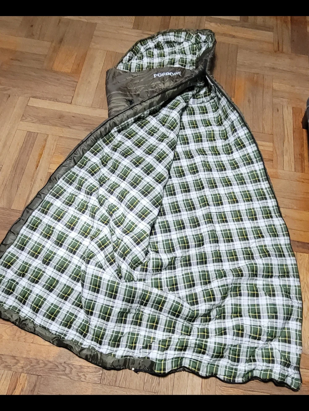 Poedpore Olive Green Plaid Lined Sleeping Bag Blanket